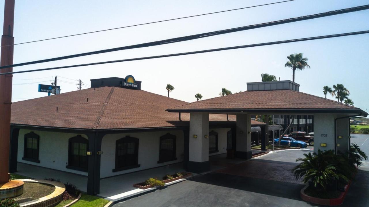 Days Inn By Wyndham Portland/Corpus Christi Eksteriør billede